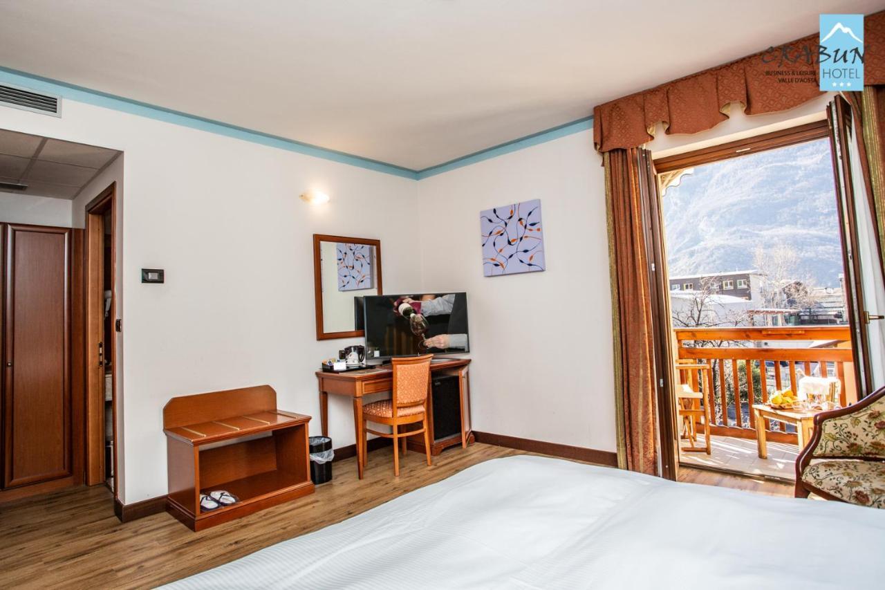 Crabun Hotel بونت ساين مارتن المظهر الخارجي الصورة