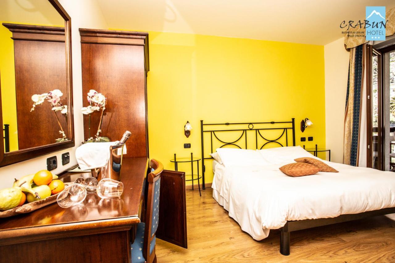 Crabun Hotel بونت ساين مارتن المظهر الخارجي الصورة