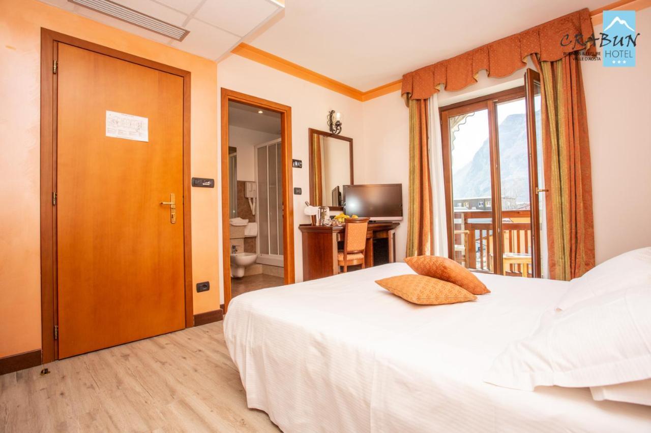 Crabun Hotel بونت ساين مارتن المظهر الخارجي الصورة