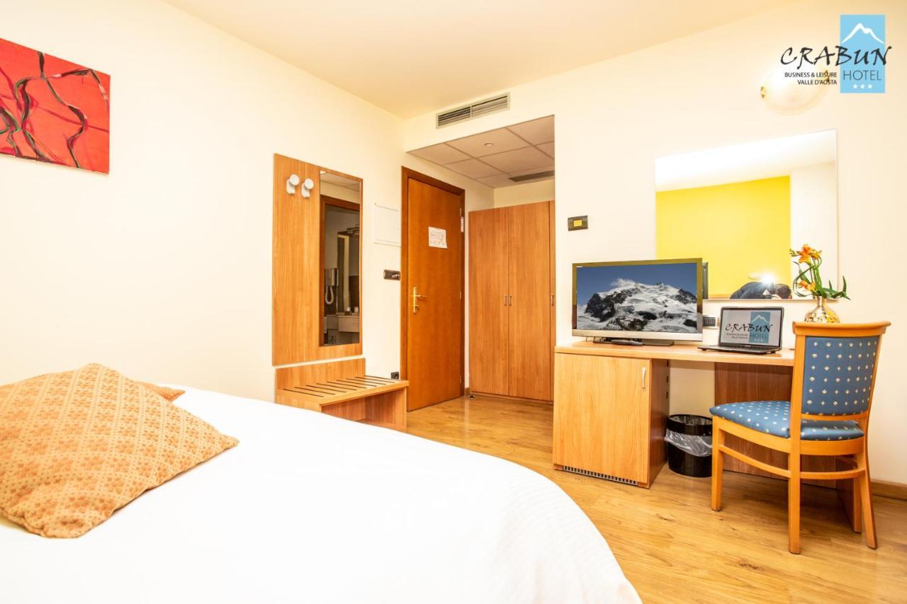 Crabun Hotel بونت ساين مارتن المظهر الخارجي الصورة
