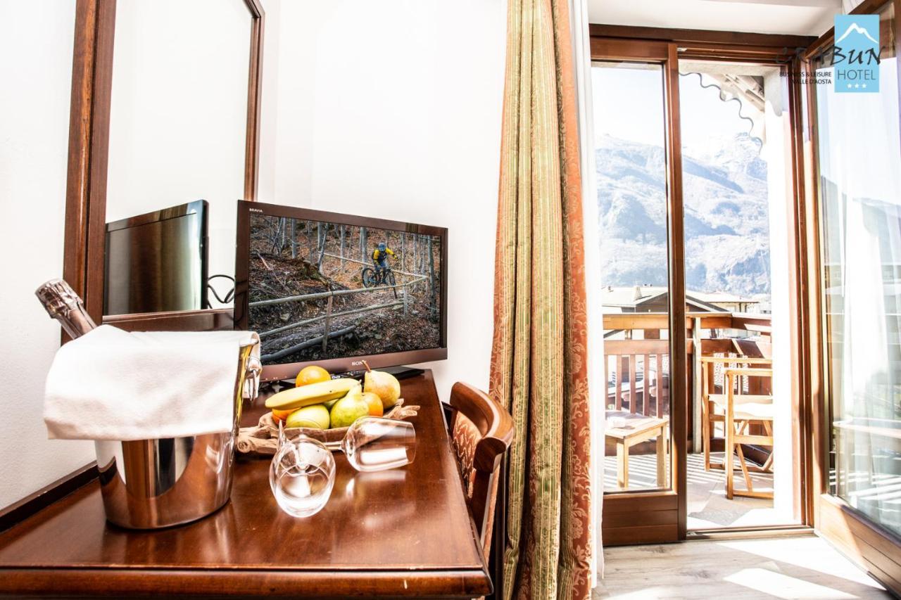Crabun Hotel بونت ساين مارتن المظهر الخارجي الصورة